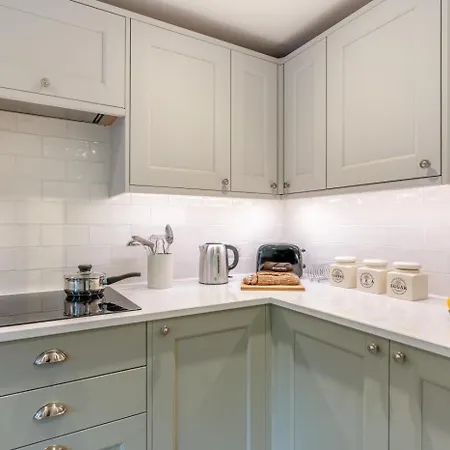 2 Bed In Oc-t34608 Vakantiehuis *